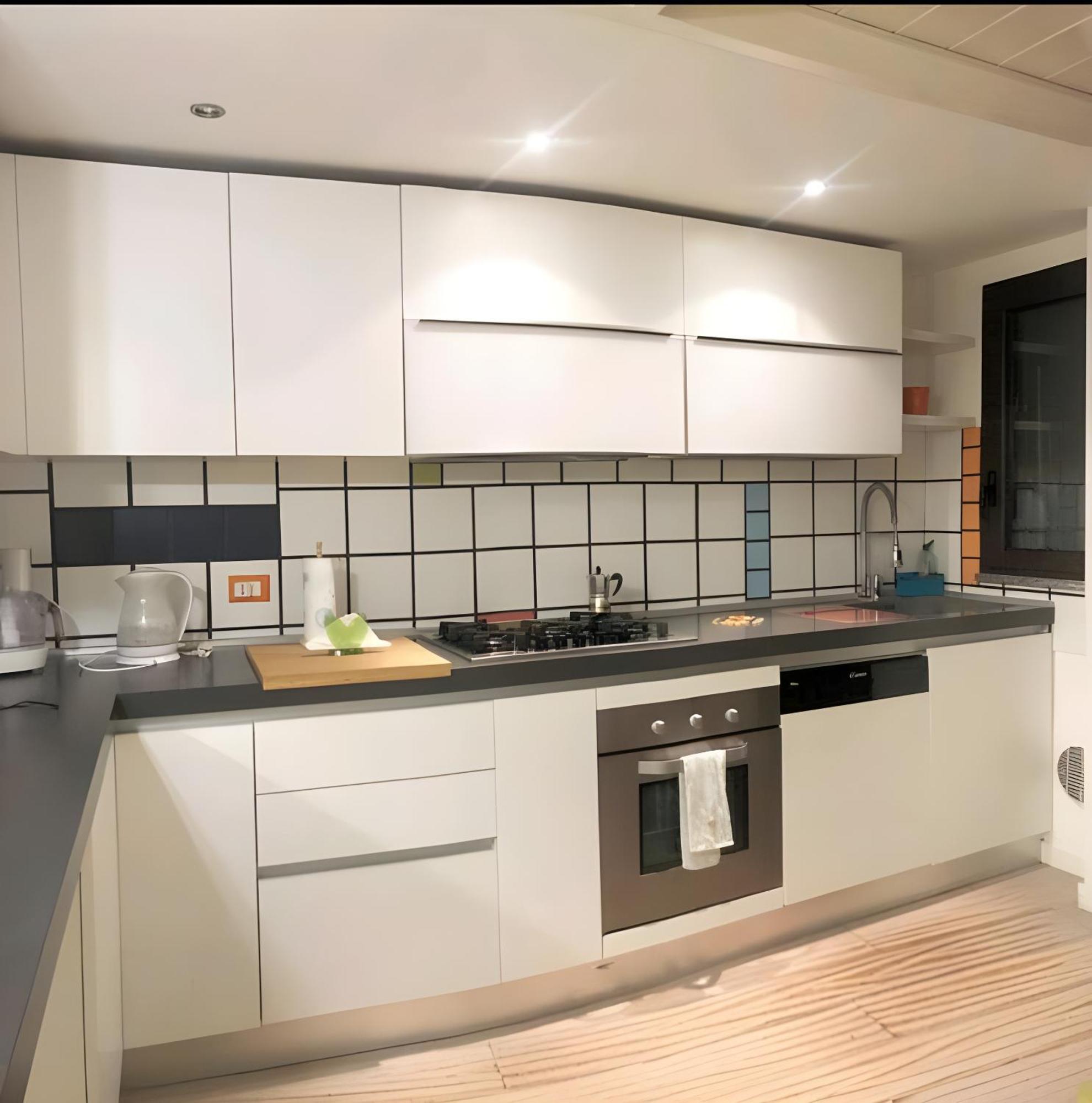 La Casa Nel Cortile-Free Parking Apartment มิลาน ภายนอก รูปภาพ